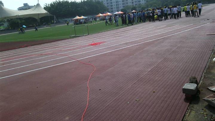 嘉善預(yù)制型跑道卷材